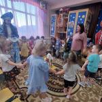 С Днём рождения, Дед Мороз